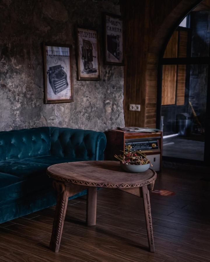 Hotel Old House מסטיה מראה חיצוני תמונה
